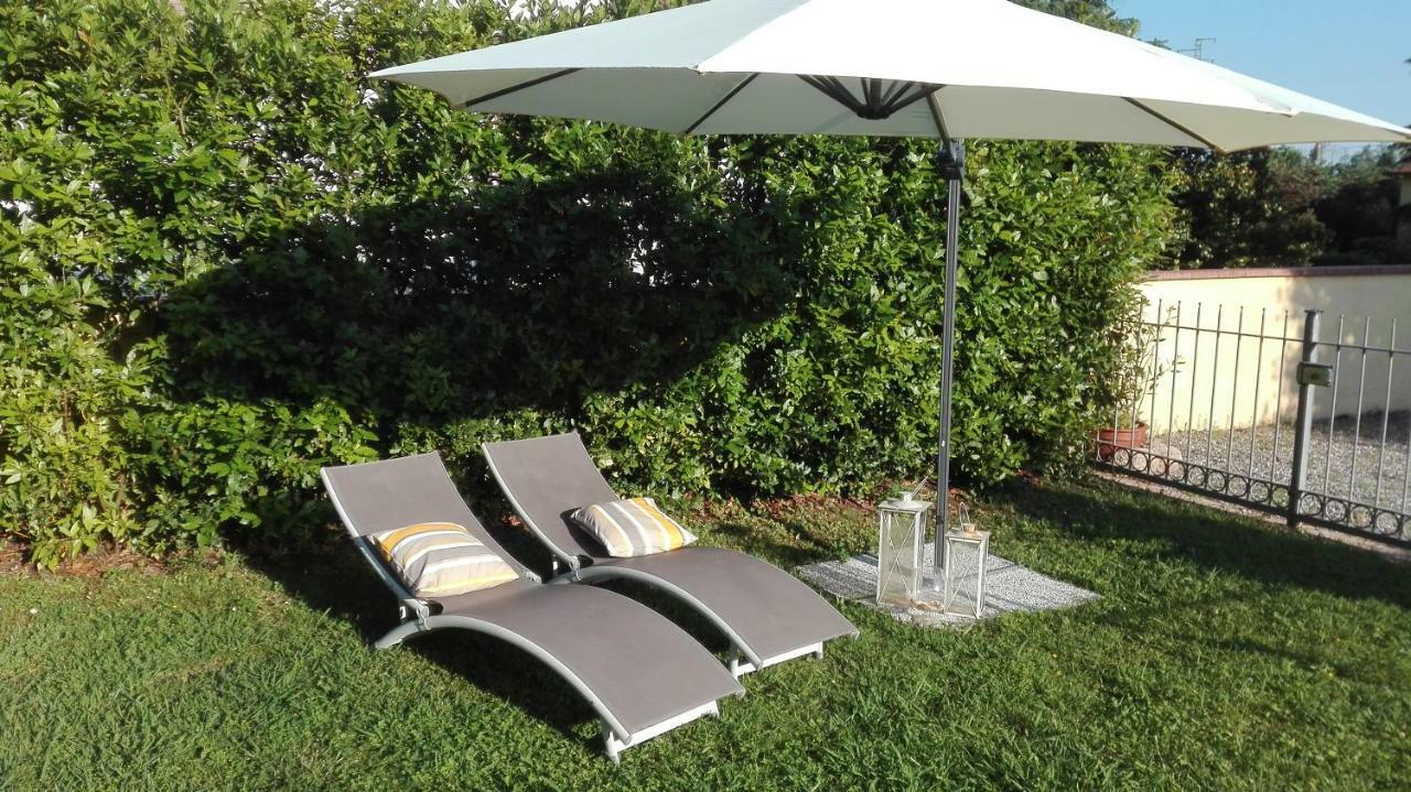B&B La Rondine Tra Pisa E Lucca Сан Джулиано Терме Екстериор снимка