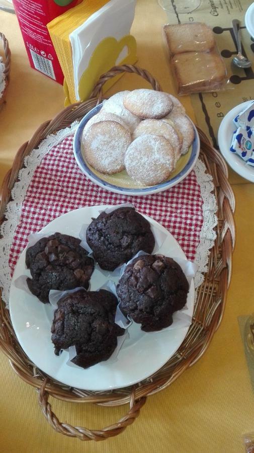 B&B La Rondine Tra Pisa E Lucca Сан Джулиано Терме Екстериор снимка
